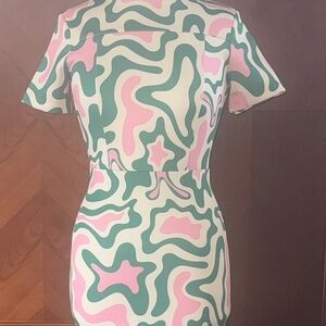 Alexia Admor Pink and Green Patterned Dress